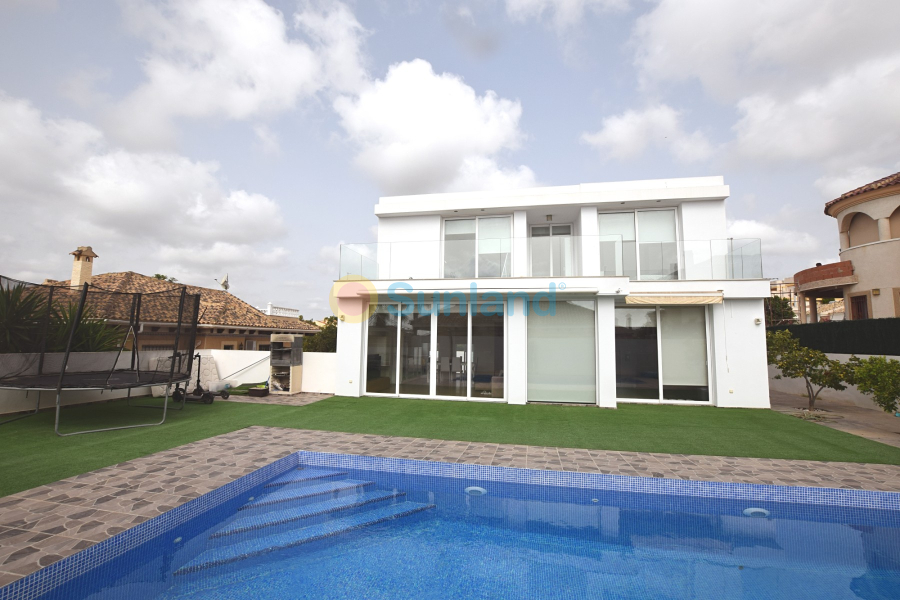 Brukte eiendommer - Detached Villa - San Fulgencio - La Marina