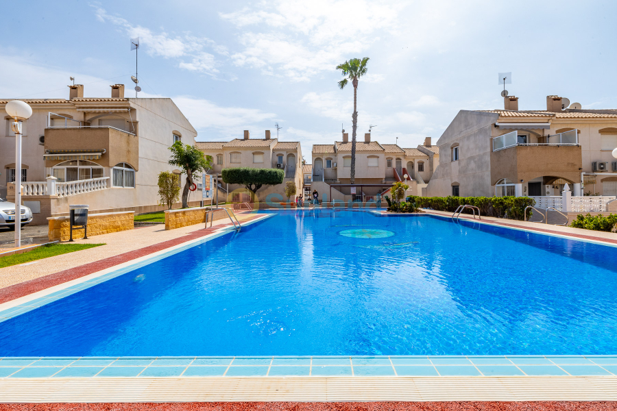 Вторичка - Apartamento - Torrevieja - Aguas Nuevas