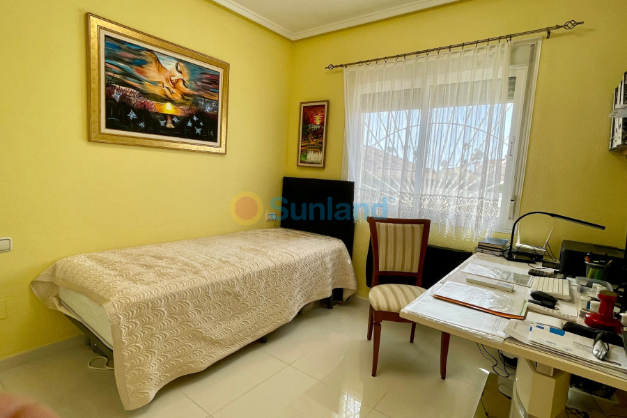 Resale - Villa - Ciudad Quesada - Doña Pepa