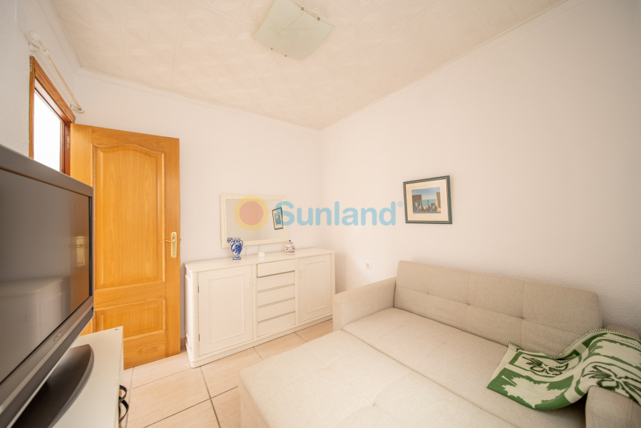 Resale - Villa - Guardamar del Segura - Pinomar