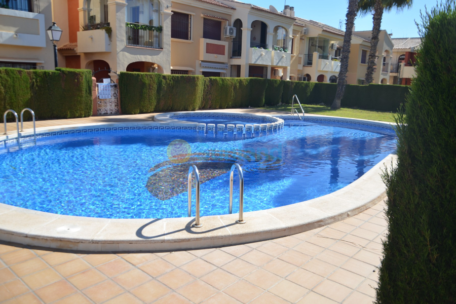 Använda fastigheter - Villa - Torrevieja - Los Balcones