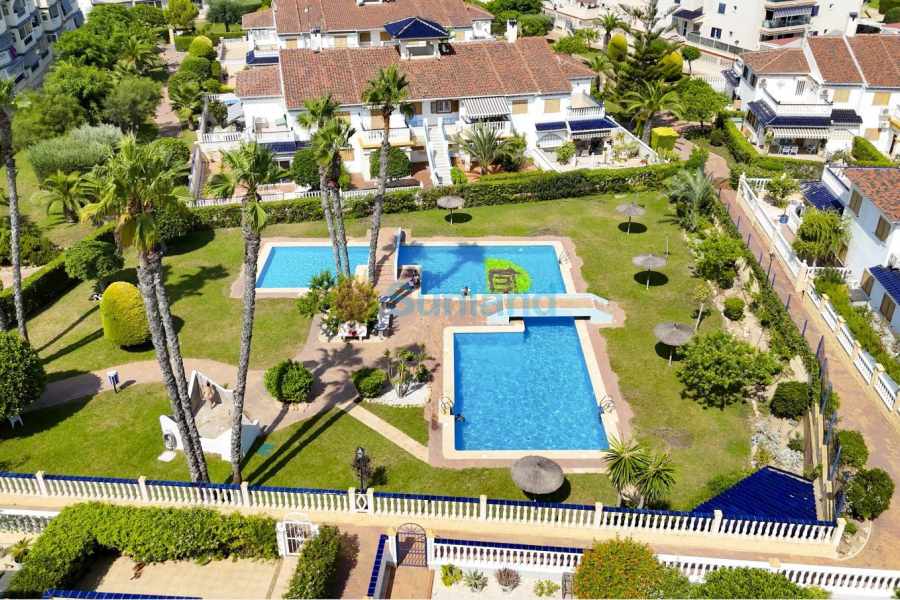 Resale - Apartamento - Torrevieja - La Mata