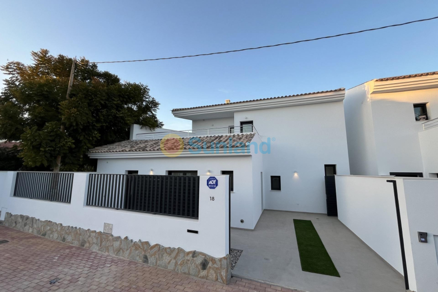 Nueva construcción  - Chalet - San Pedro del Pinatar - Lo Pagan