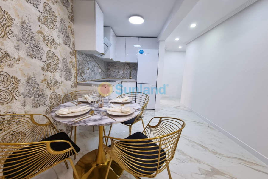 Resale - Apartment - Guardamar del Segura - 