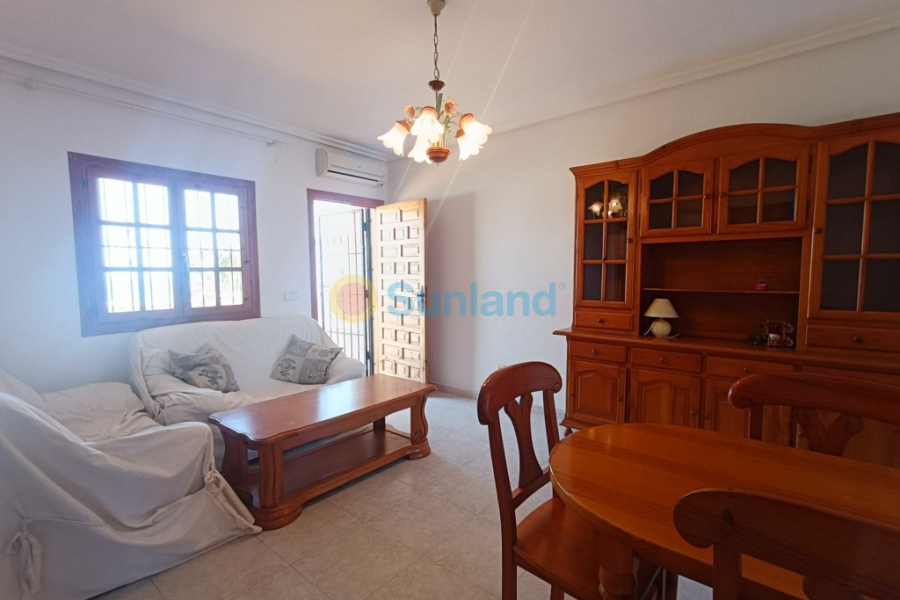 Använda fastigheter - Lägenhet - Torrevieja