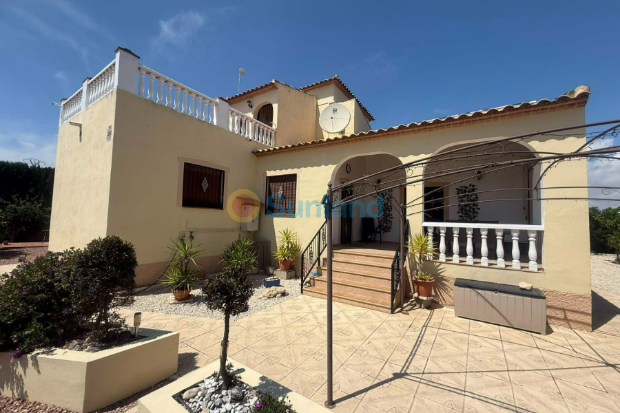 Resale - Country house - Dolores - 
