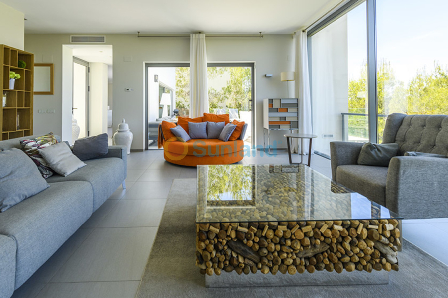 Вторичка - V - Las Colinas Golf Resort