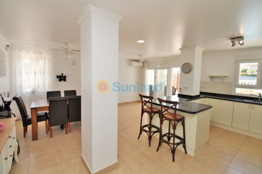 Вторичка - Bилла - Villamartin - Los Dolses