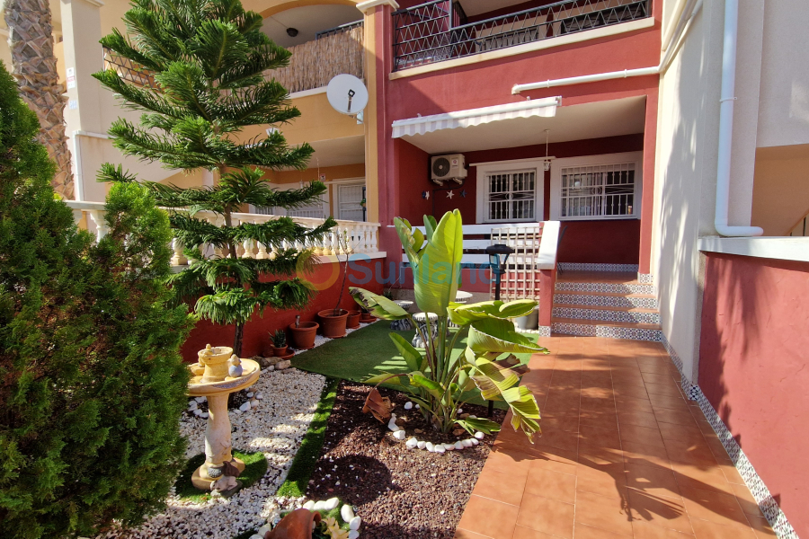 Verkauf - Apartamento - Orihuela Costa - Los Almendros