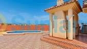 Resale - Villa - Algorfa