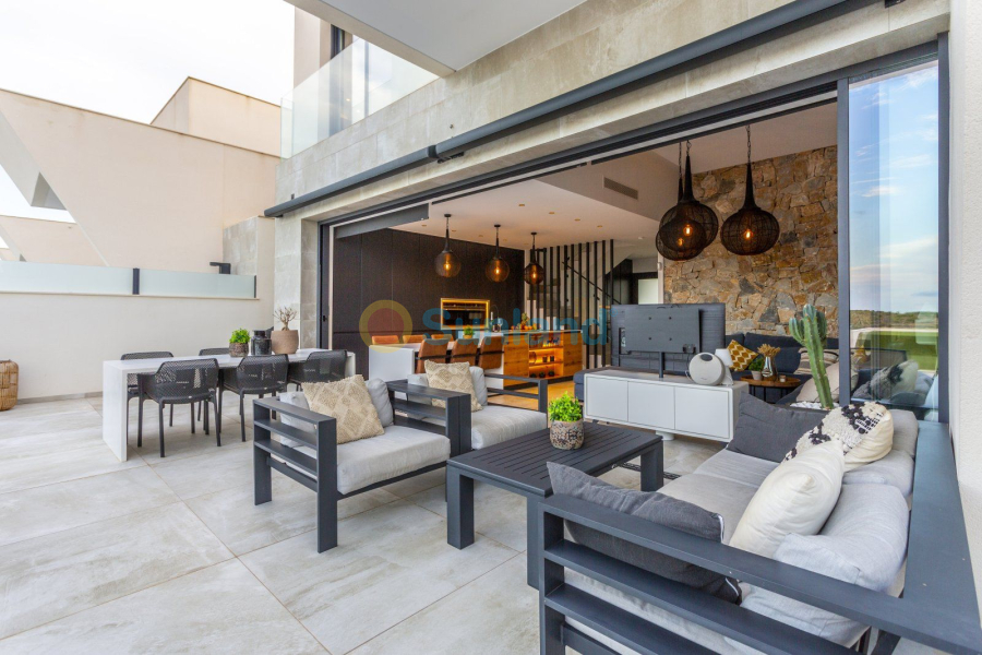 Resale - Villa - Ciudad Quesada