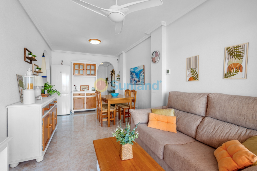 Resale - Apartment - Santa Pola