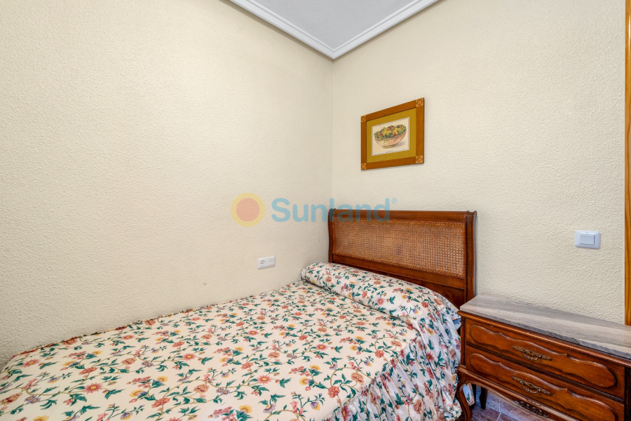 Använda fastigheter - Lägenhet - Torrevieja