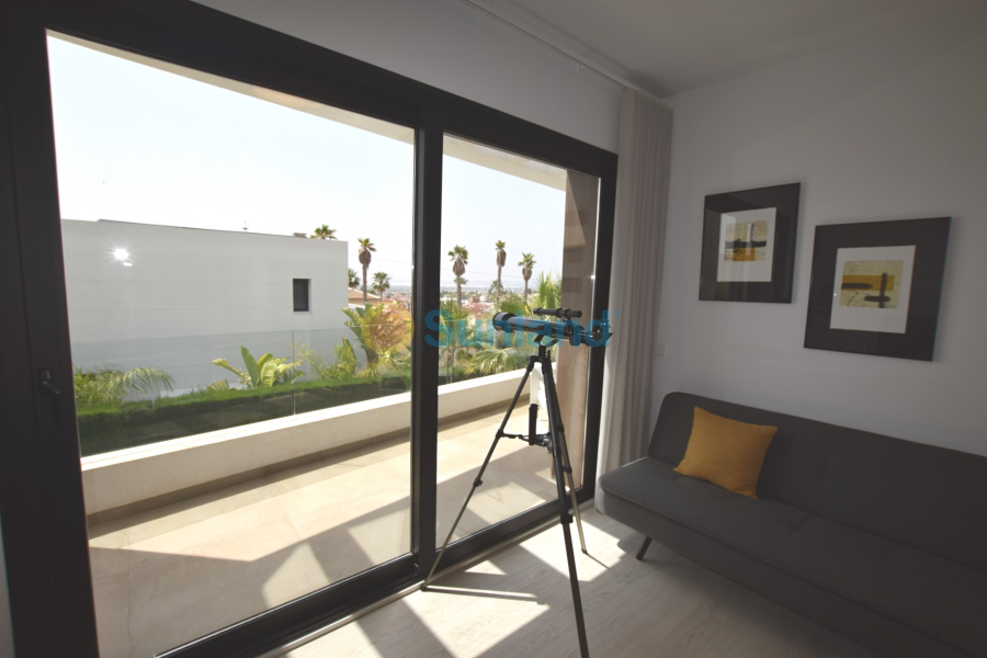 Resale - Detached Villa - Ciudad Quesada - Airstrip