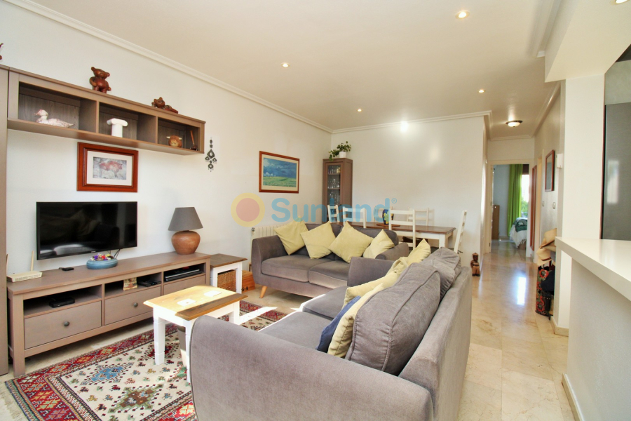 Resale - Townhouse - Villamartin - PAU 8