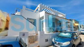 Resale - Chalet - Torrevieja - Los Balcones