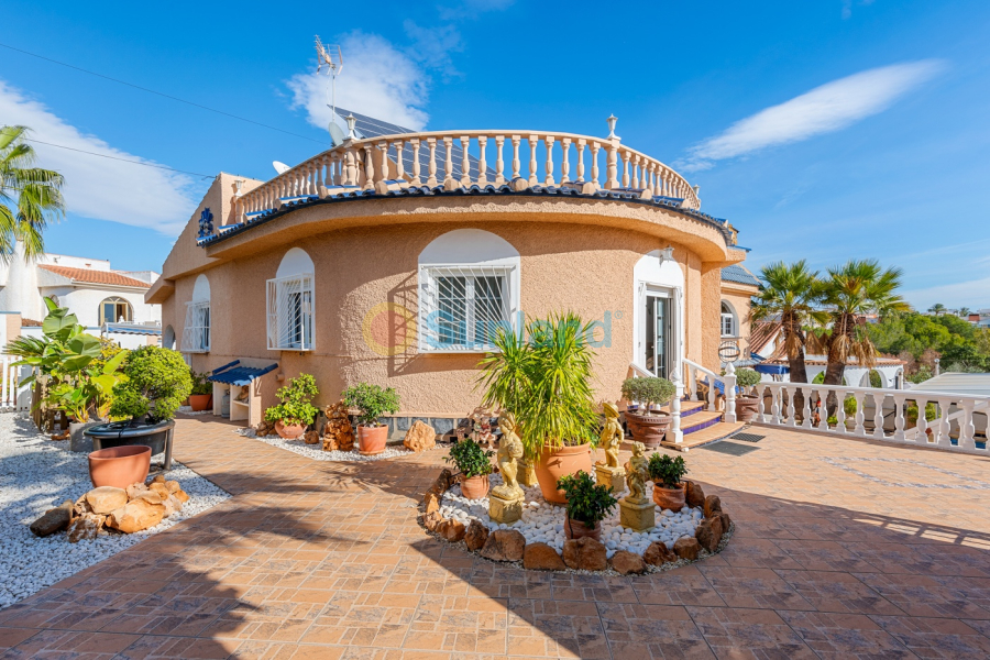 Resale - Villa - San Fulgencio - La Marina