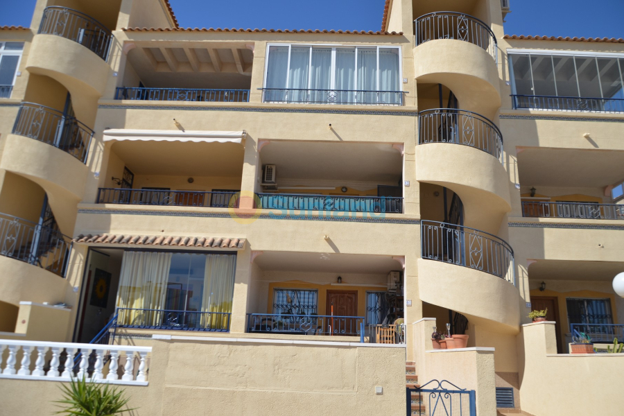 Resale - Apartment - Orihuela Costa - Los Altos