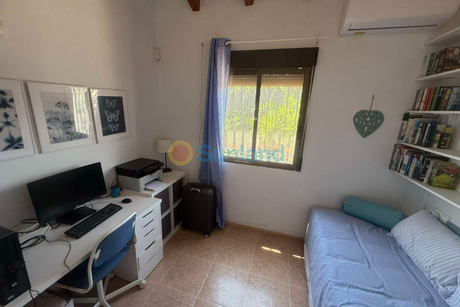 Resale - Country house - Dolores - 