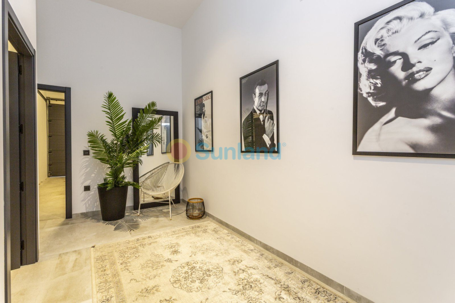 Resale - Villa - Ciudad Quesada