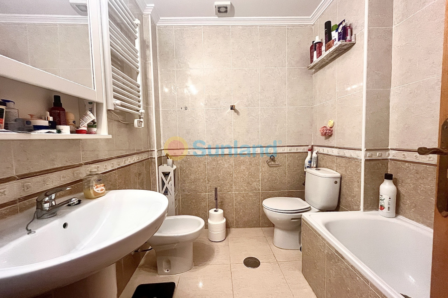 Resale - A - Cabo Roig