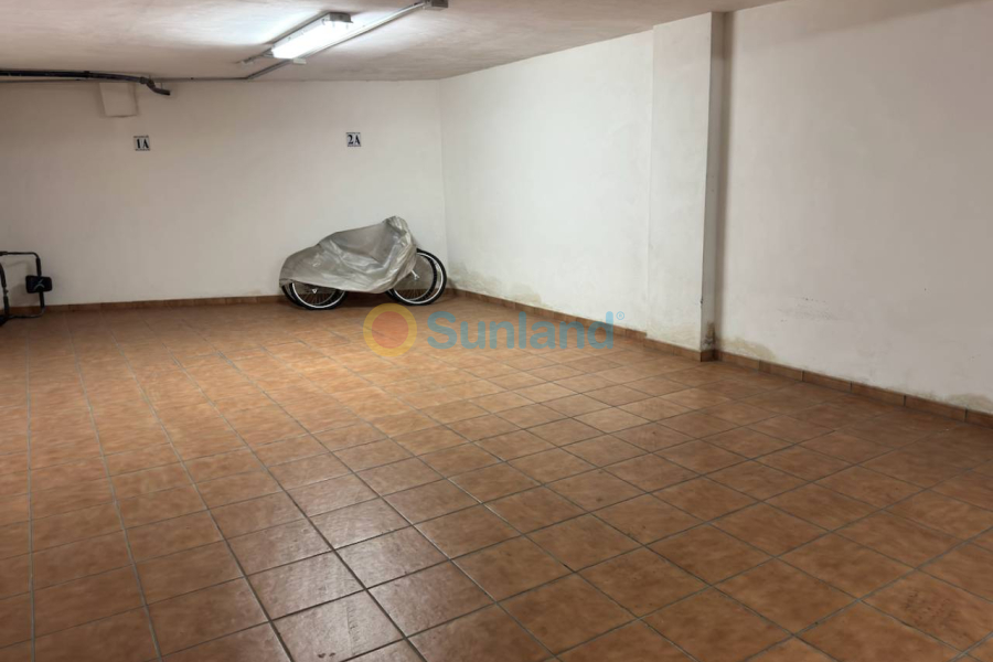 Resale - Apartment - Formentera del Segura - 