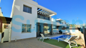 Resale - Villa - Villamartin