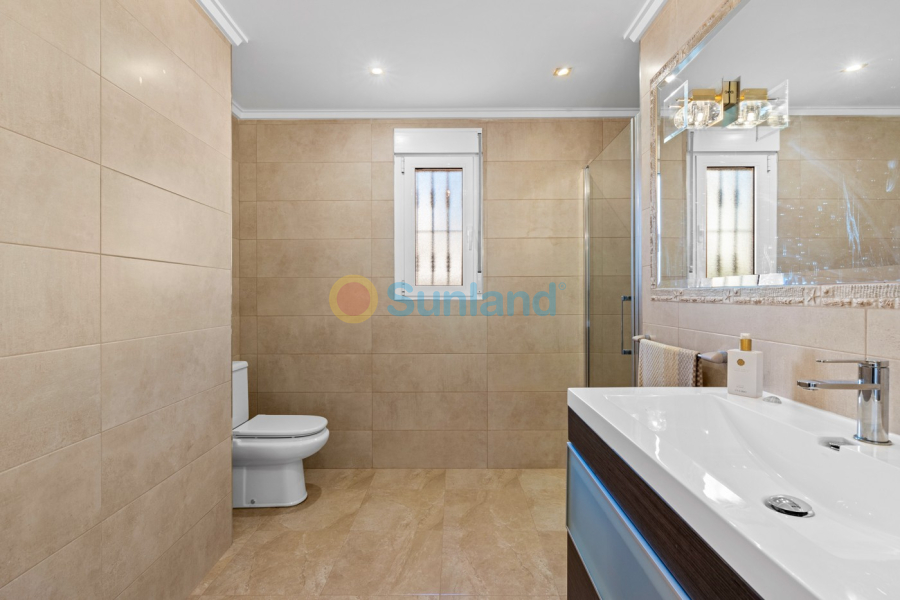 Resale - Detached Villa - Ciudad Quesada - Central Quesada