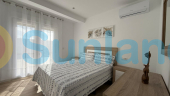 Resale - Villa - Torrevieja - 