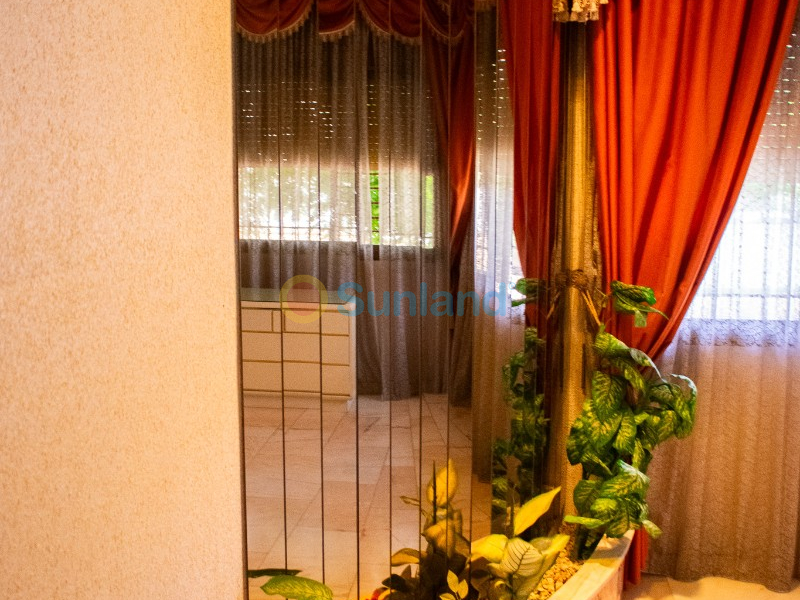 Segunda mano - Chalet - Llano de brujas