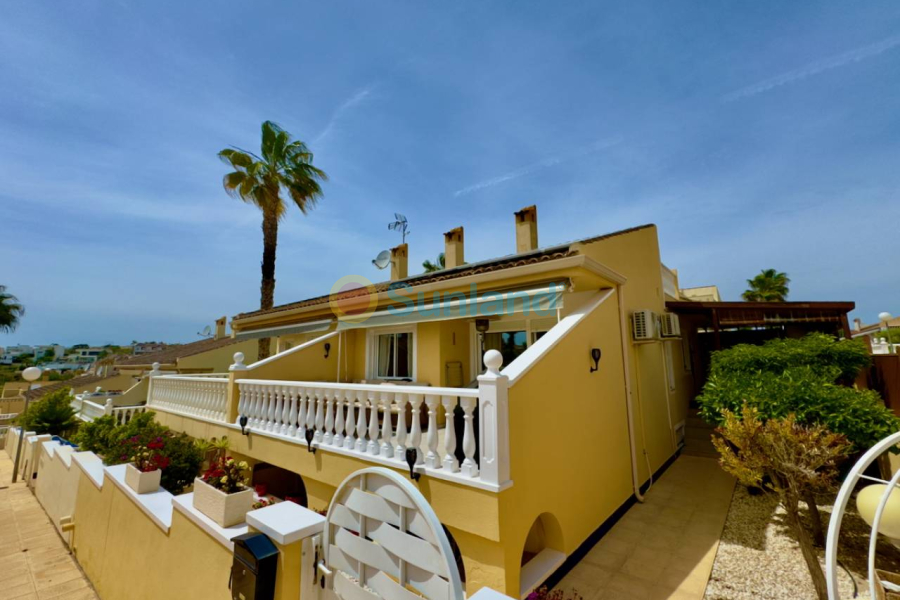 Resale - Villa - Benijofar