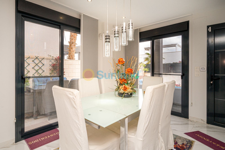 Resale - Villa - Ciudad Quesada - Rojales