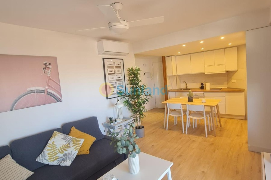 Resale - Apartment - Torrevieja - La Mata