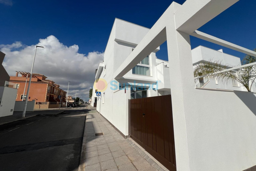 Resale - Apartment - Orihuela costa - 