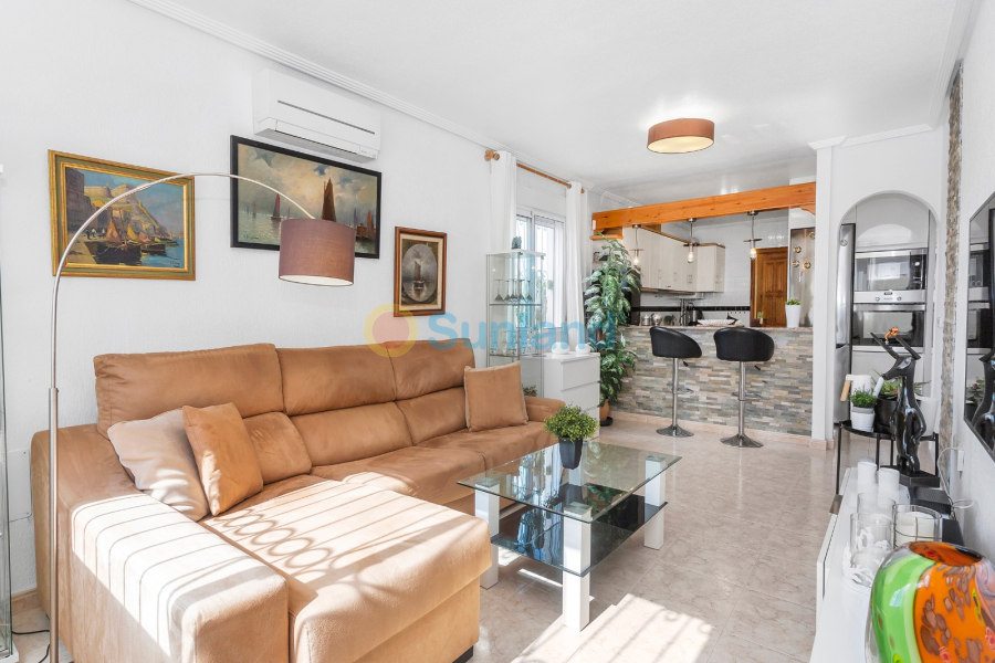 Använda fastigheter - Villa - Torrevieja - Los Altos