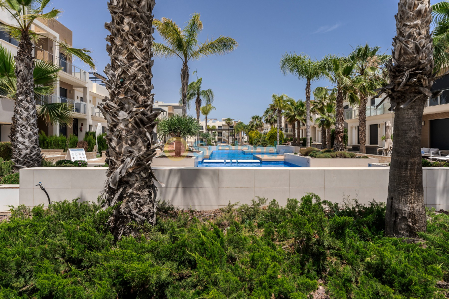 Segunda mano - Chalet - Orihuela Costa - La Zenia