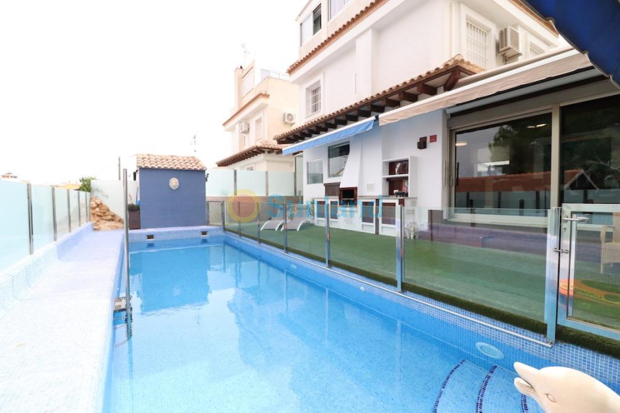 Resale - Villa - Orihuela Costa - Montezenia