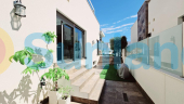 Använda fastigheter - Villa - Orihuela Costa - Villamartin