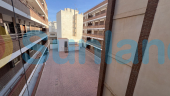 Resale - Apartamento - Torrevieja - Centro