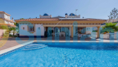 Resale - Villa - Aguilas - 