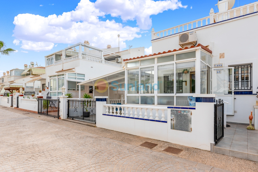 Вторичка - Quad house - Orihuela Costa - Playa Flamenca