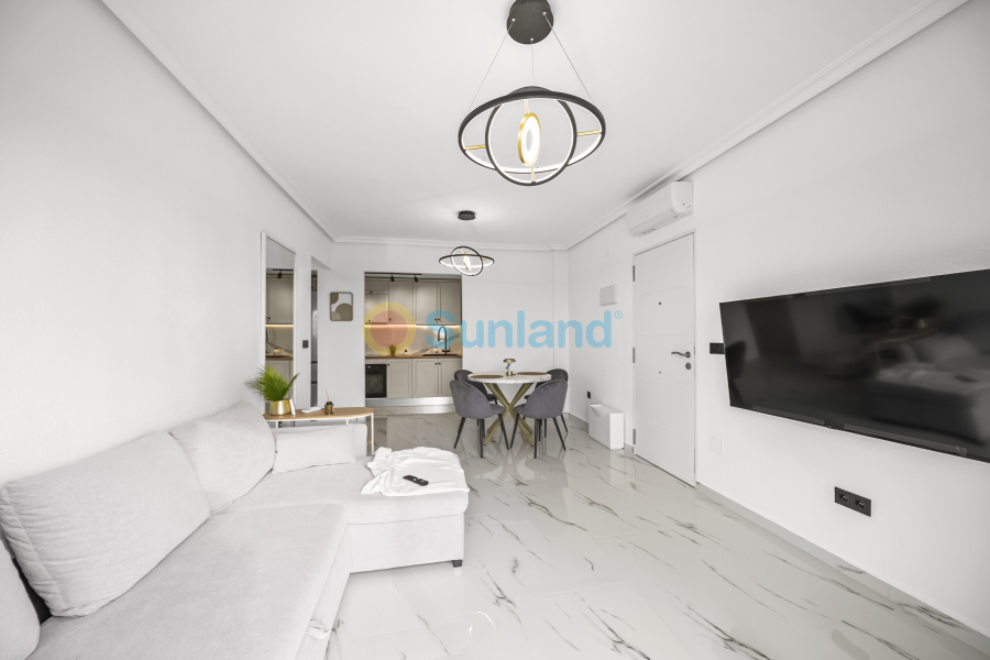 Använda fastigheter - Apartamento - Orihuela Costa - Playa Flamenca