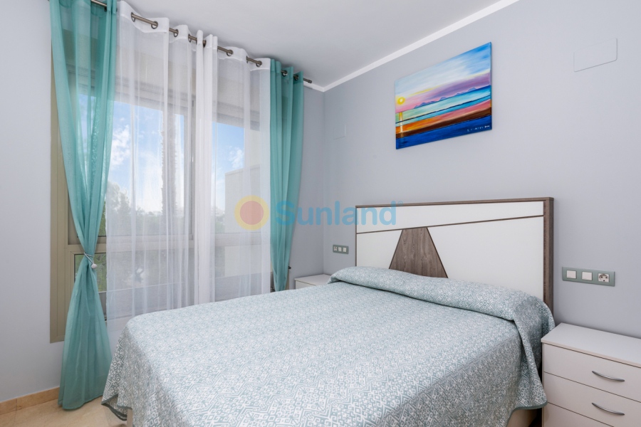 Resale - Apartment - Orihuela - Las Colinas