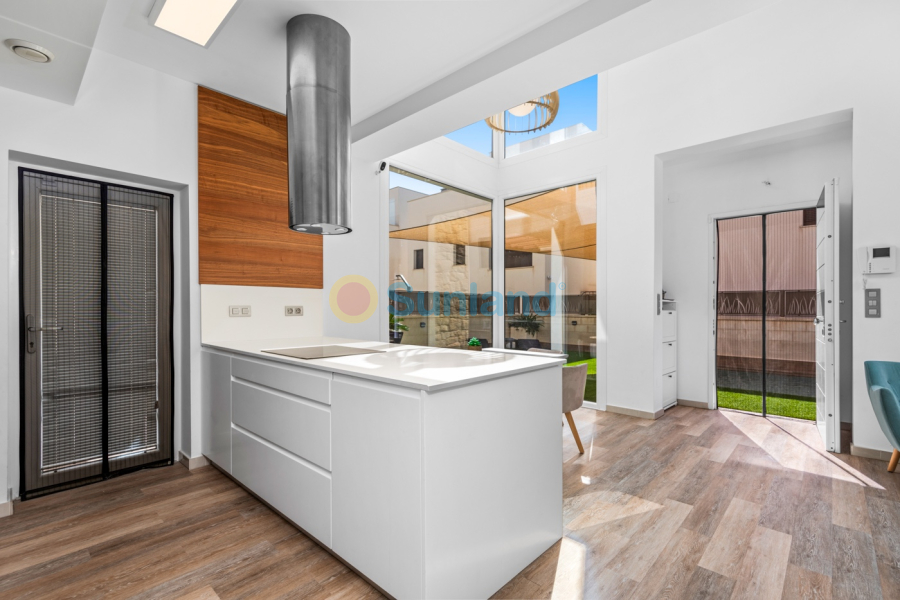 Resale - Villa - Ciudad Quesada - Rojales