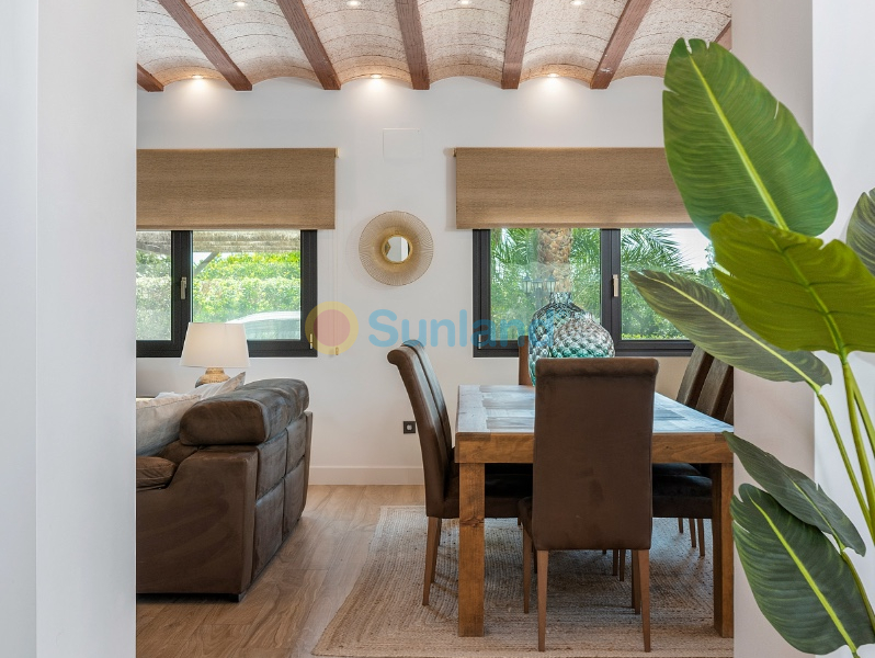 Resale - Villa - Elche/Elx