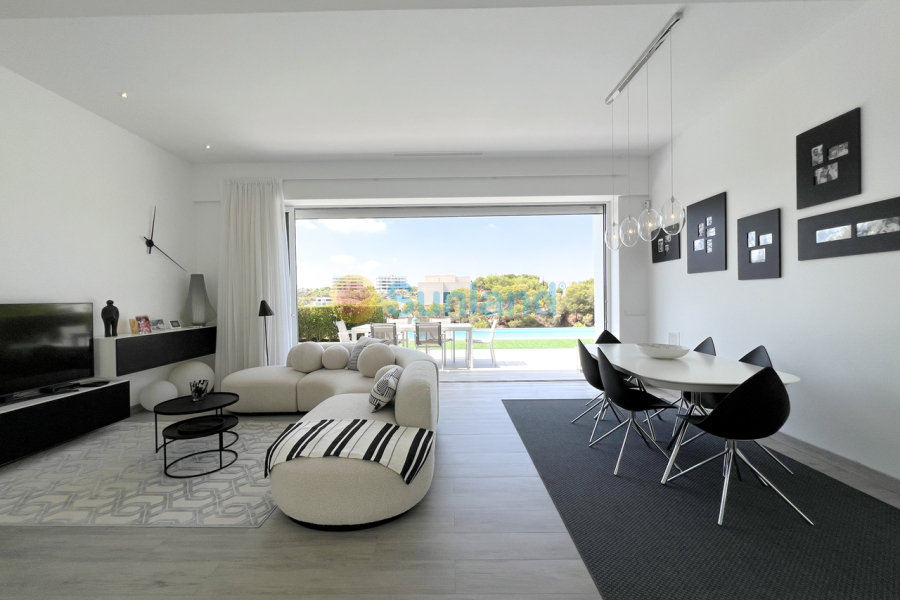 Använda fastigheter - V - Las Colinas Golf Resort