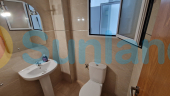 Resale - Apartamento - Torrevieja - Acequion