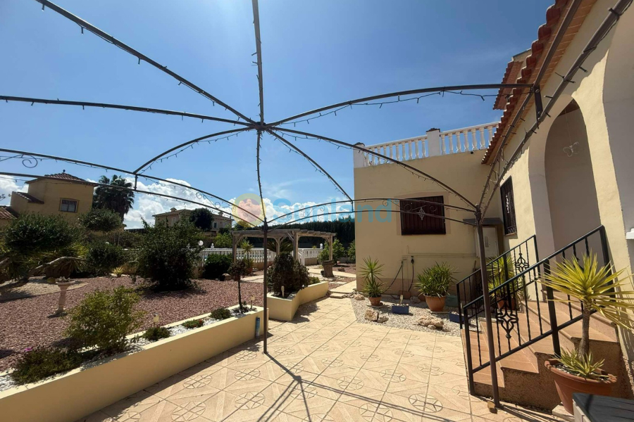 Resale - Country house - Dolores - 