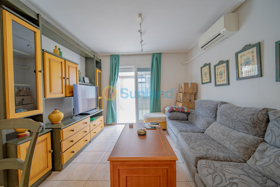 Segunda mano - Casa de Pueblo - Torrevieja - Torreblanca