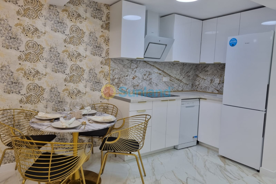 Resale - Apartment - Guardamar del Segura - 